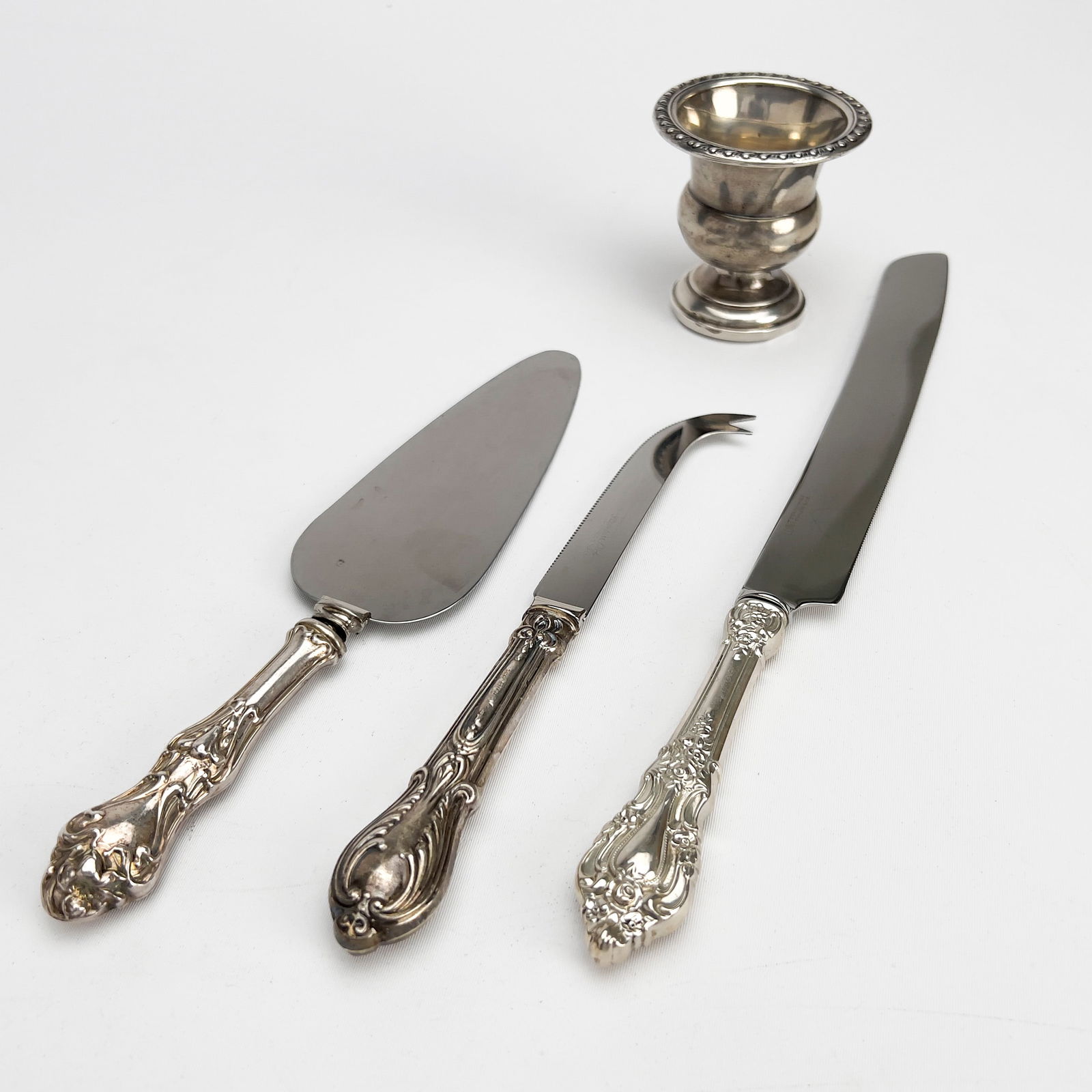 Silver Serviceware and Serving Pieces - 3
