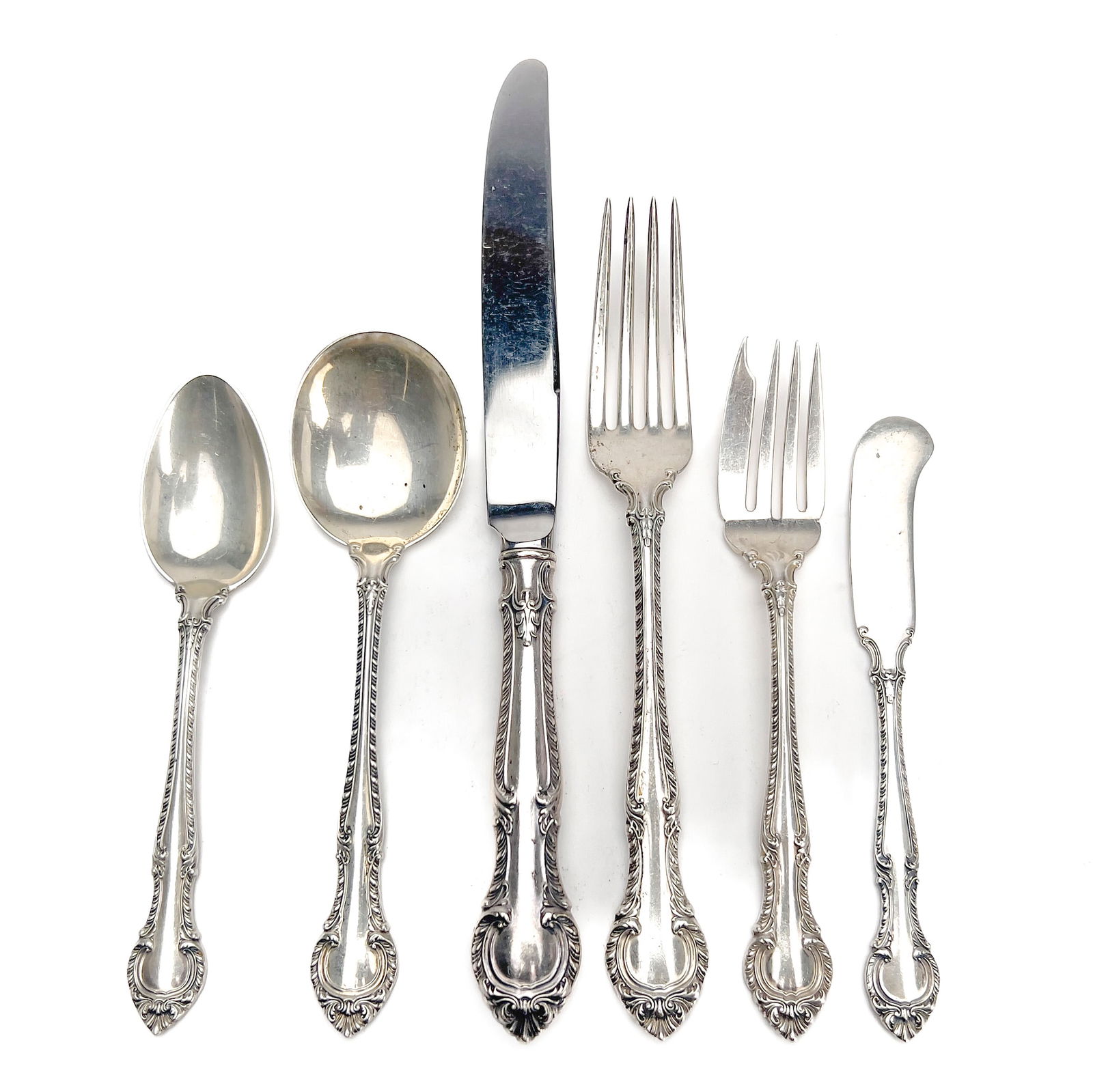 Gorham - English Gadroon Silver Flatware Service for 12: Lot 164 Gorham American Manufacturer (Founded 1831) English Gadroon Silver Flatware Service for 12 88 piece sterling silver flatware set by Gorham in the English Gadroon pattern, comprised of 24