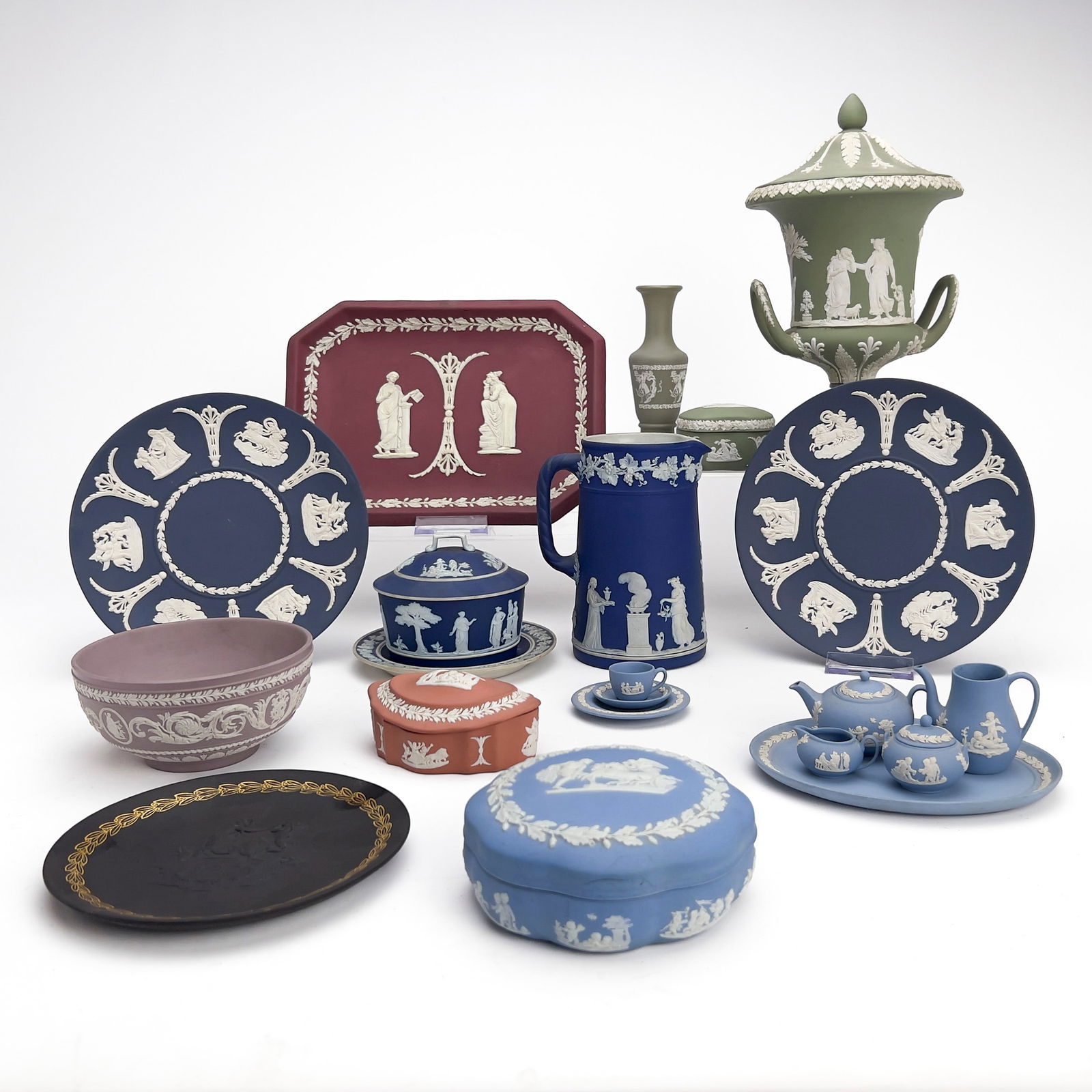 Wedgwood - 20 Pieces of Jasperware (1 of 6)