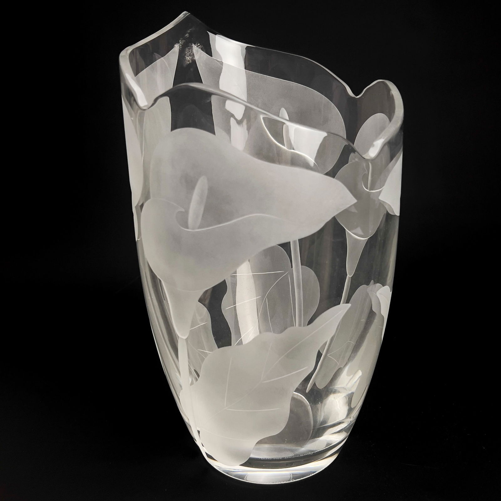 Waterford - Eamonn Hartley Crystal Lilies Vase: Lot 248 Waterford Irish Manufacturer (Founded 1783) Eamonn Hartley Crystal Lilies Vase crystal Hartley for Waterford vase, featuring a frosted peace lily motif and undulating lip, titled, signed, and