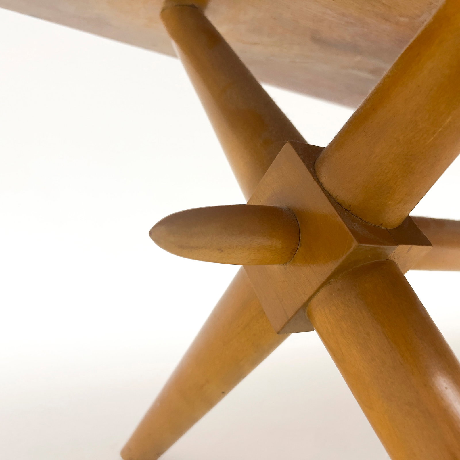 T.H. Robsjohn-Gibbings - Coffee Table for Widdicomb - 2