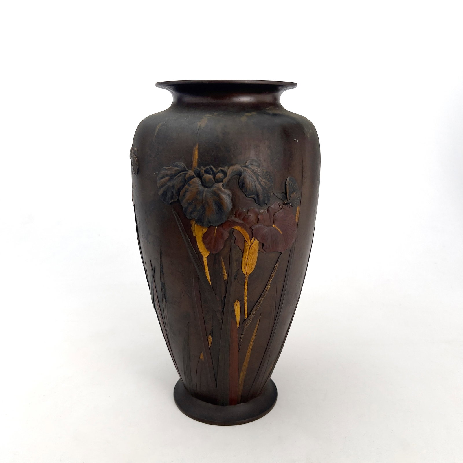 Kiryu Kosho Kaisha - Japanese Inlaid Patinated Bronze Iris Vase: Lot 20 Kiryu Kosho Kaisha Japanese manufacturer (founded 1873) Japanese Inlaid Patinated Bronze Iris Vase bronze 12 1/2 x 7 1.2 x 7 1/2 inches stamped Description: A Japanese cast patinated bronze