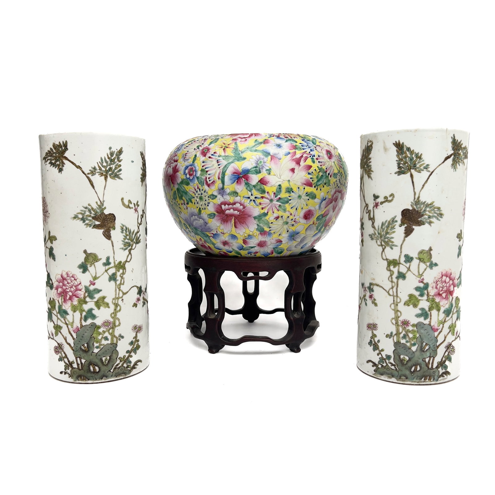 Group of Three Famille Rose Chinese Export Ceramics with Tongzhi and Qianlong Style Reign Marks: Lot 44 Group of Three Famille Rose Chinese Export Ceramics with Tongzhi and Qianlong Style Reign Marks (Late Qing Dynasty to Republic Period) Porcelain, overglaze enamel, iron-red pigment, hardwood sl
