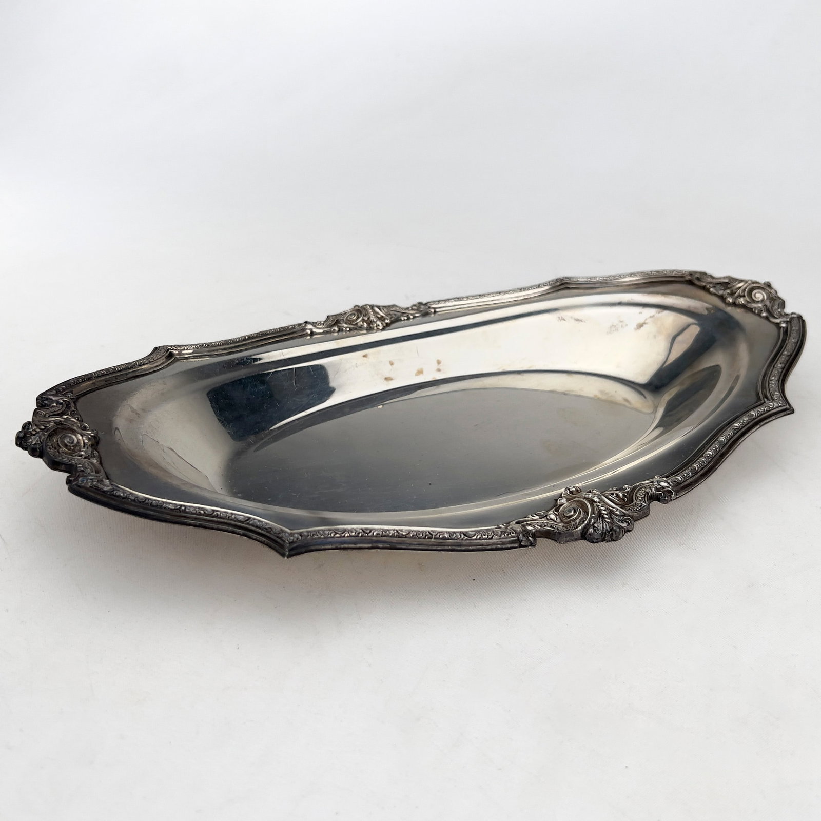 American Sterling Silver Chippendale Style Oval Serving Tray (1 of 5)