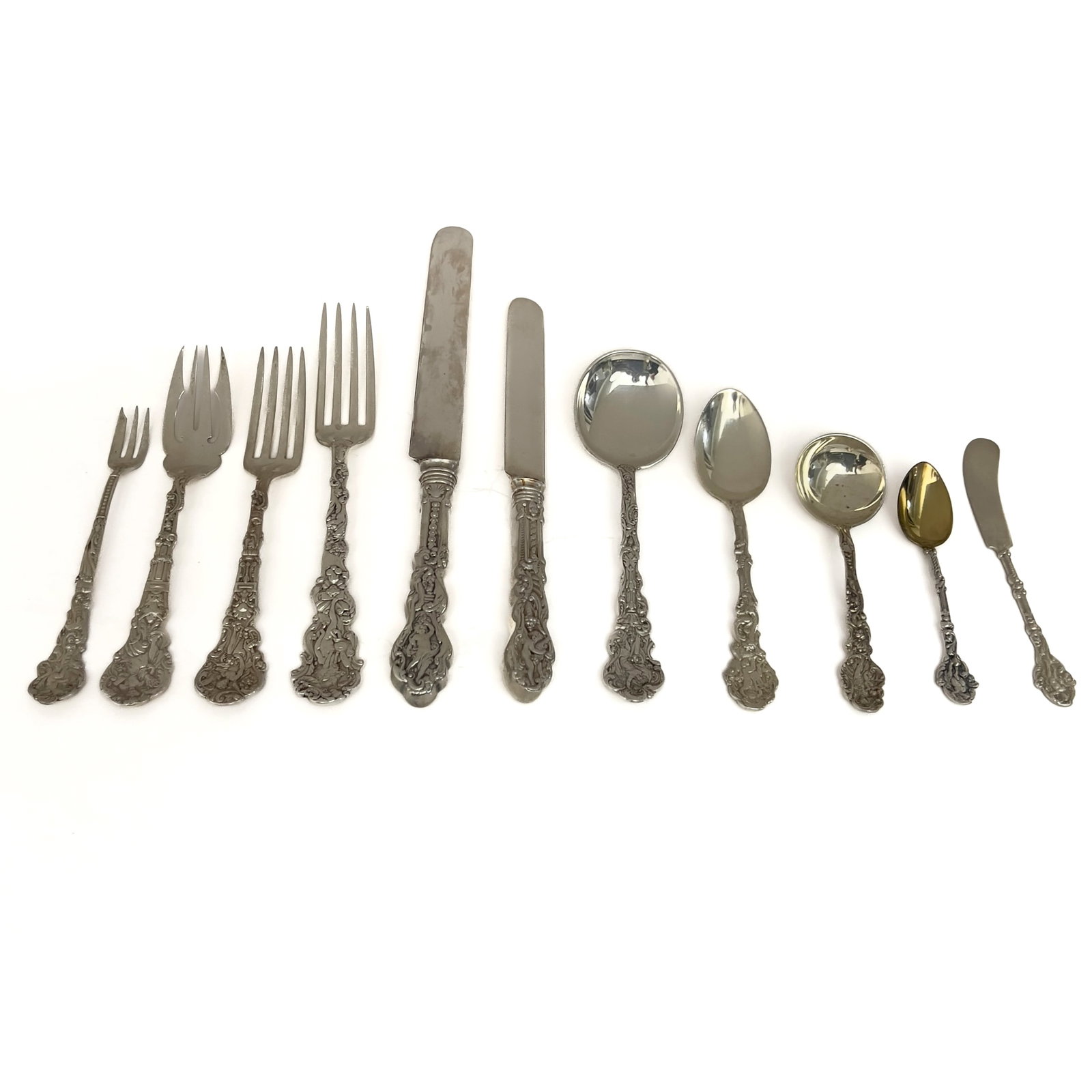 Gorham - Extensive Versailles Silver Service: Lot 212 Gorham American Manufacturer (Founded 1831) Extensive Versailles Silver Service (Late 19th/20th Century) Sterling silver dinner knife: 10 3/4 inches stamped Description: An extensive, nea