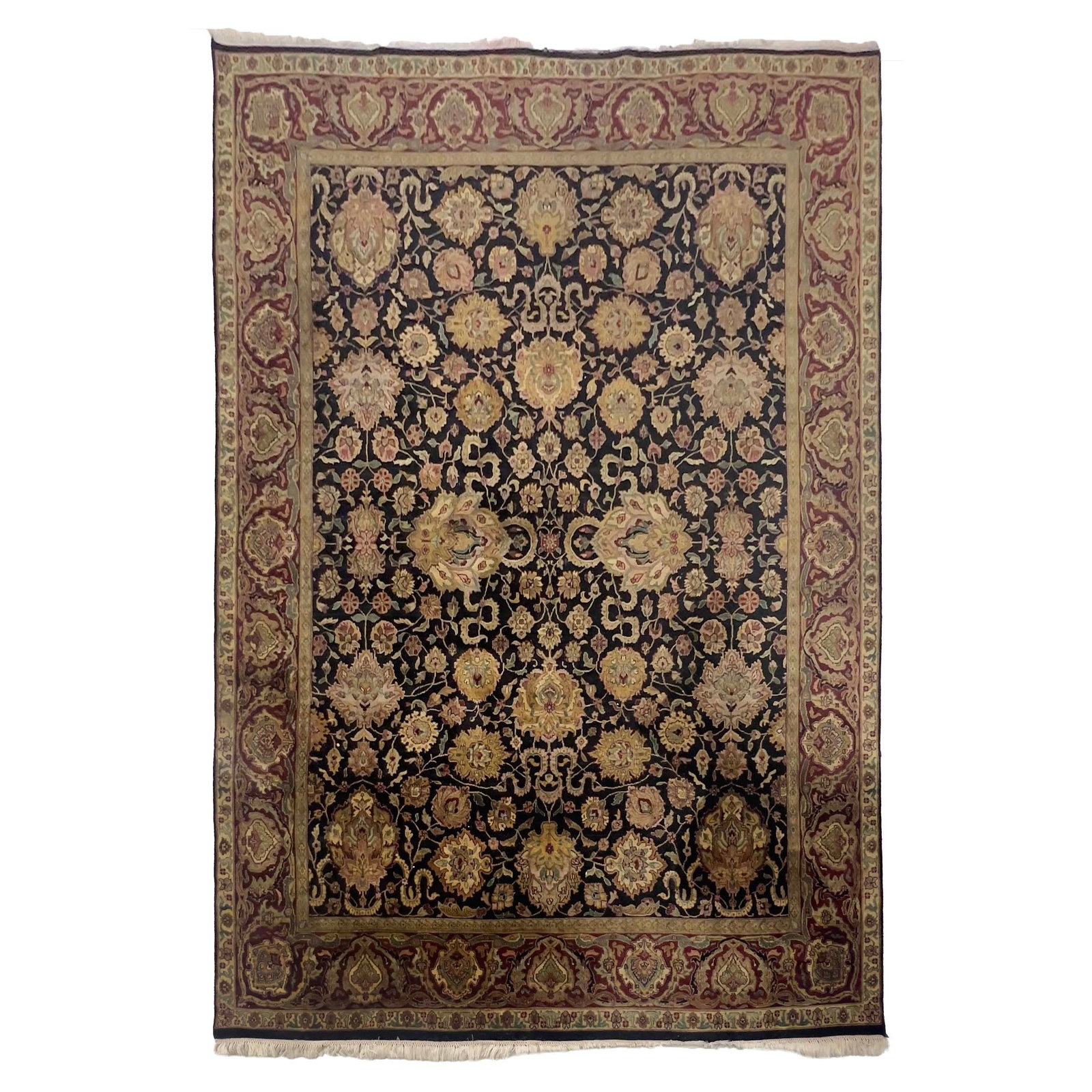 An Indian Hand-Knotted Woolen Pile Carpet (1 of 4)