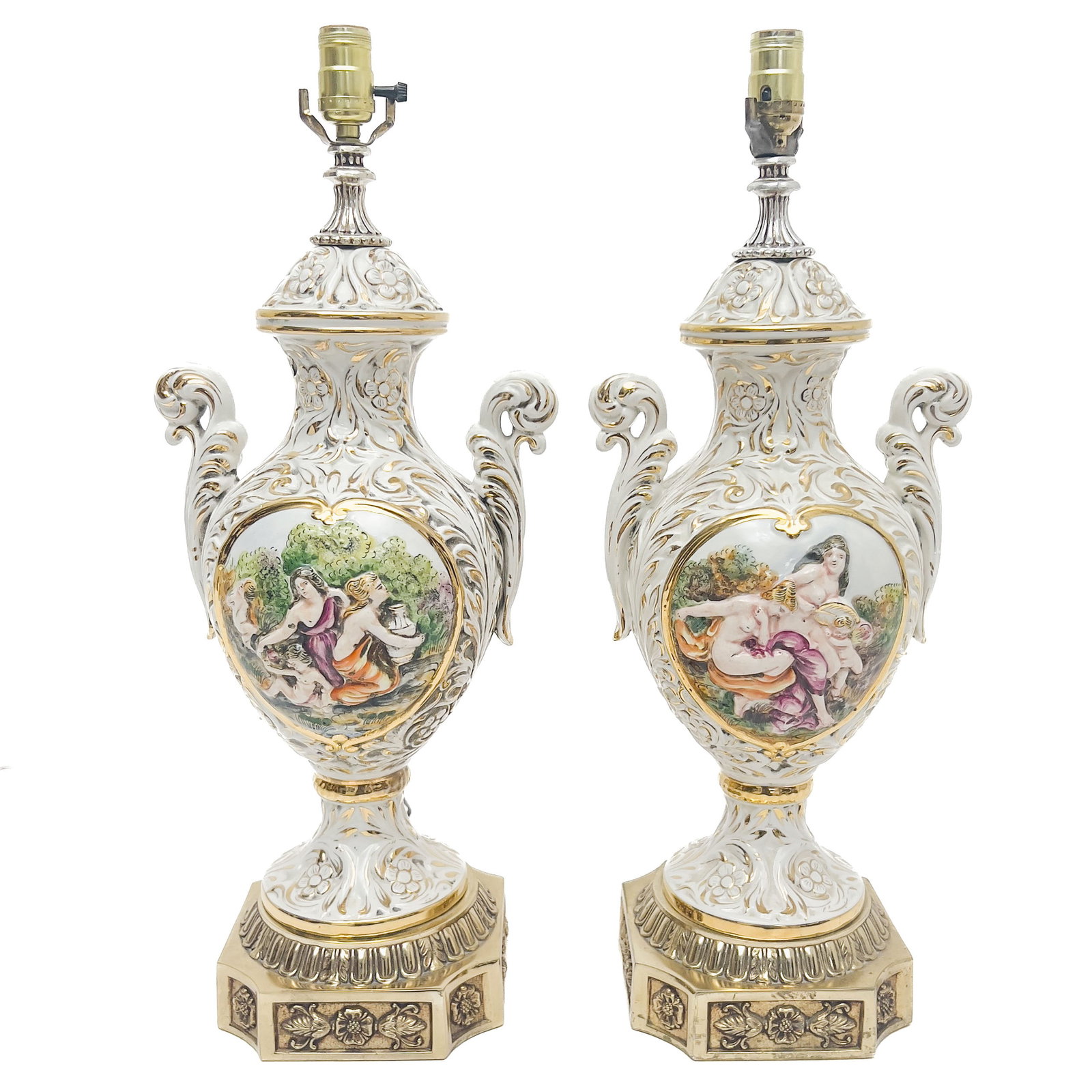 Pair of Capodimonte Style Porcelain Single-Light Table Lamps (1 of 3)