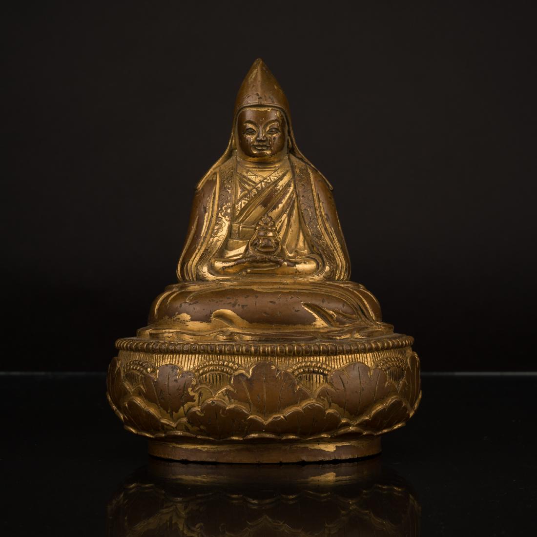 QING GILT BRONZE BUDDHA FIGURE OF LAMA TEACHER (1 of 10)
