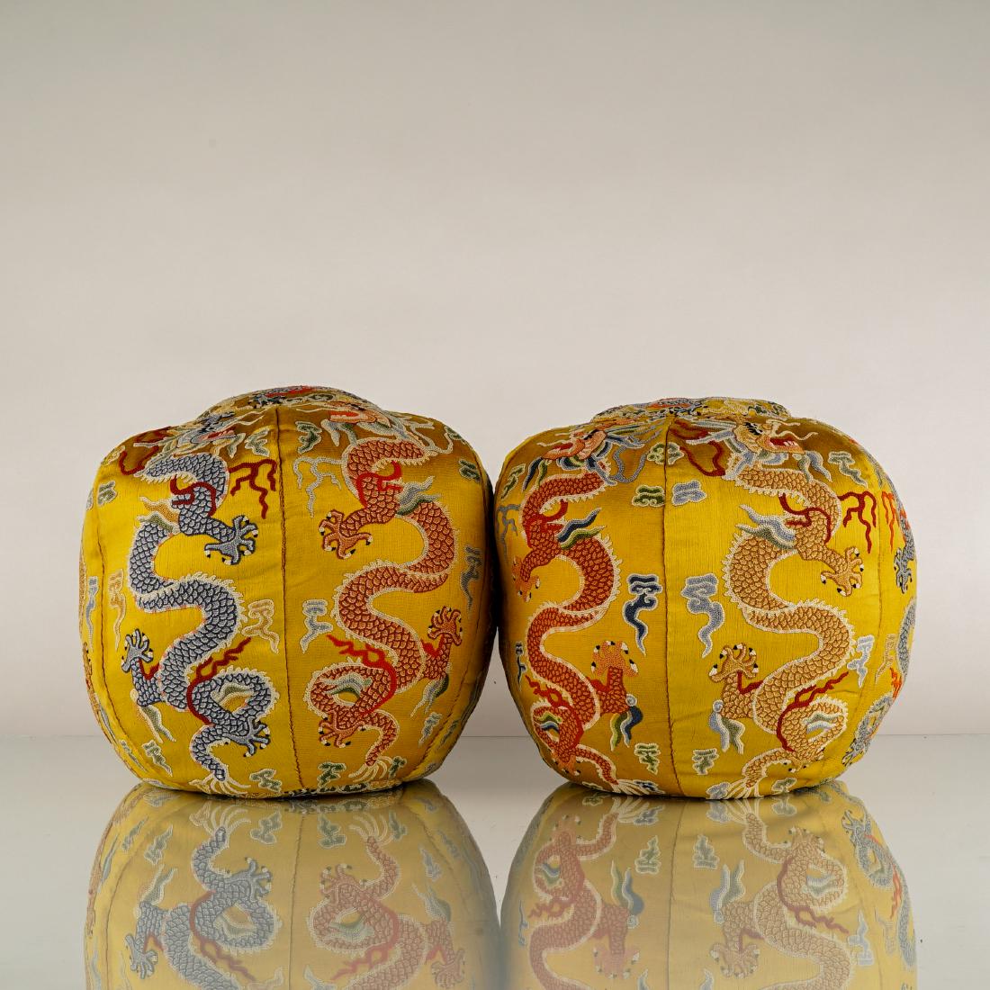 PAIR OF DRAGONS EMBROIDERY SILK PILLOWS (1 of 10)