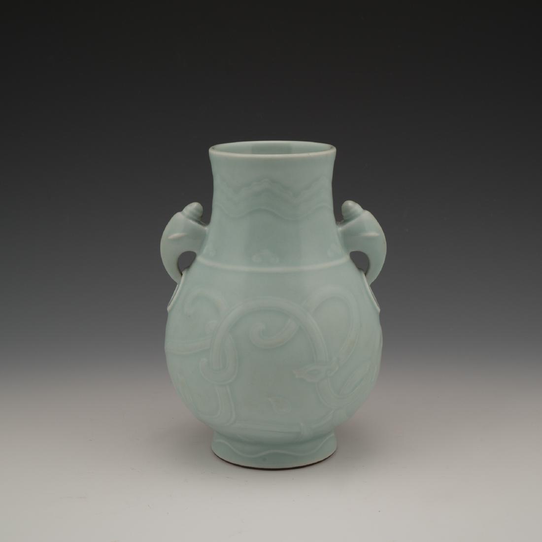 QIANLONG DOUQING PORCELAIN ZUN VASE (1 of 6)