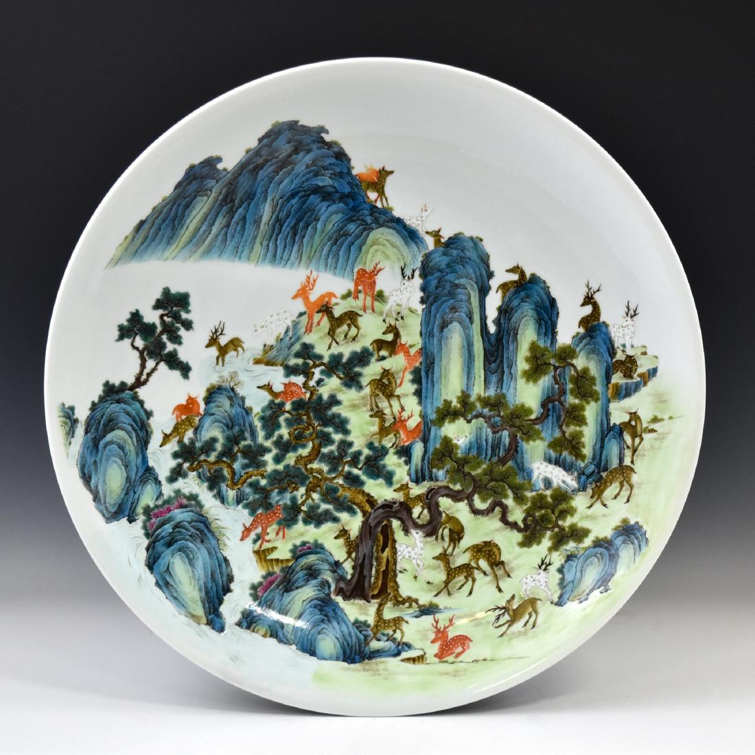 HUNDRED DEER FAMILLE ROSE PORCELAIN CHARGER (1 of 10)