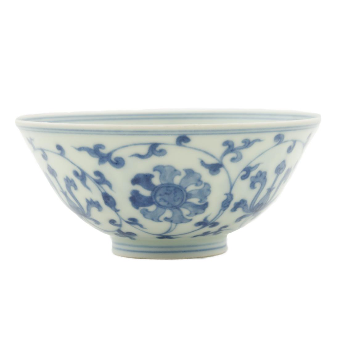 MING CHENGHUA BLUE & WHITE WRAPPED FLORAL BOWL: Chinese Ming Dynasty Cheng Hua Emperor Reign period, blue & white wrapped floral porcelain bowl. Deep curvature, of a deep vessel, round flaring upward to form the rim, wide opening rim, with a slight