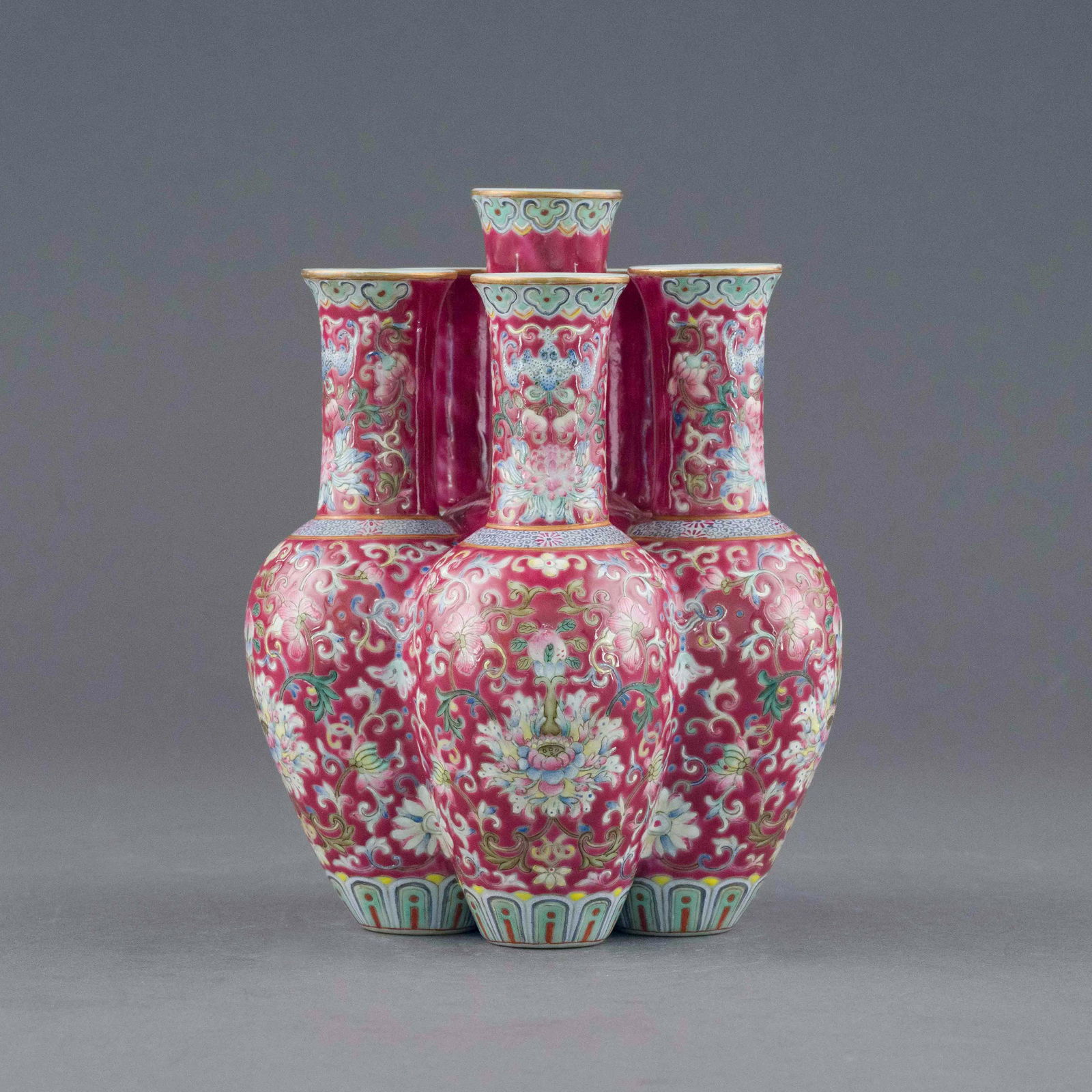 QIANLONG RUBY RED FLORAL CONJOINED VASE (1 of 12)