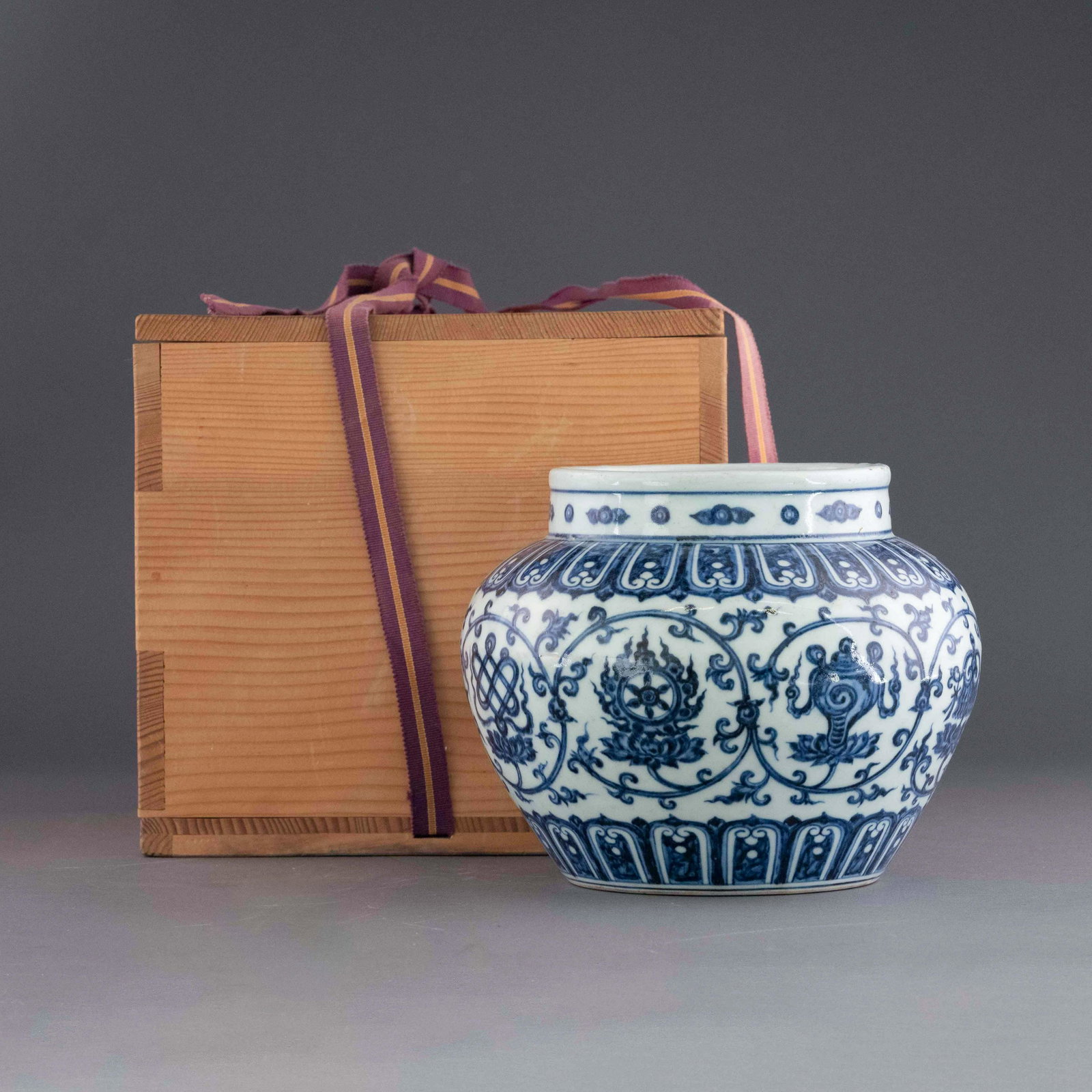 MING XUANDEBLUE & WHITE BAJIXIANG JAR: Chinese Ming Dynasty Period, Xuande blue & white Bajixiang jar. The porcelain potted in jar shape, having thick potted body, sturdily potted in a bulbous body, ovoid belly on middle gently tapered on 