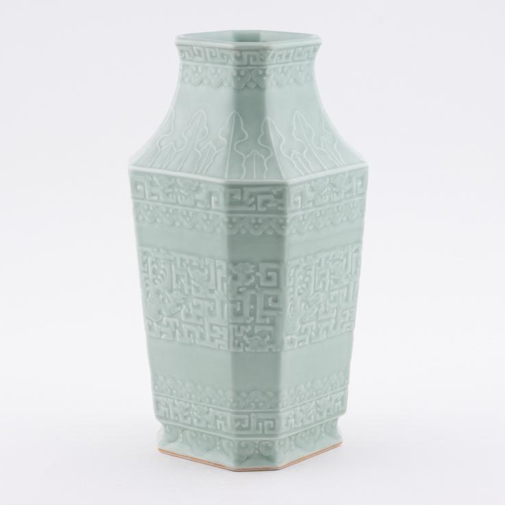 QIANLONG SGRAFFITO SQUARED ZUN VASE: Measurements: Height: 12.75" Width/Lenght: 6.25" Diameter/Depth: 6.25" Chinese Qing Dynasty Period, Qianlong doucai porcelain vase. The porcelain potted in hexagonal shape vase, large, thick and tall,