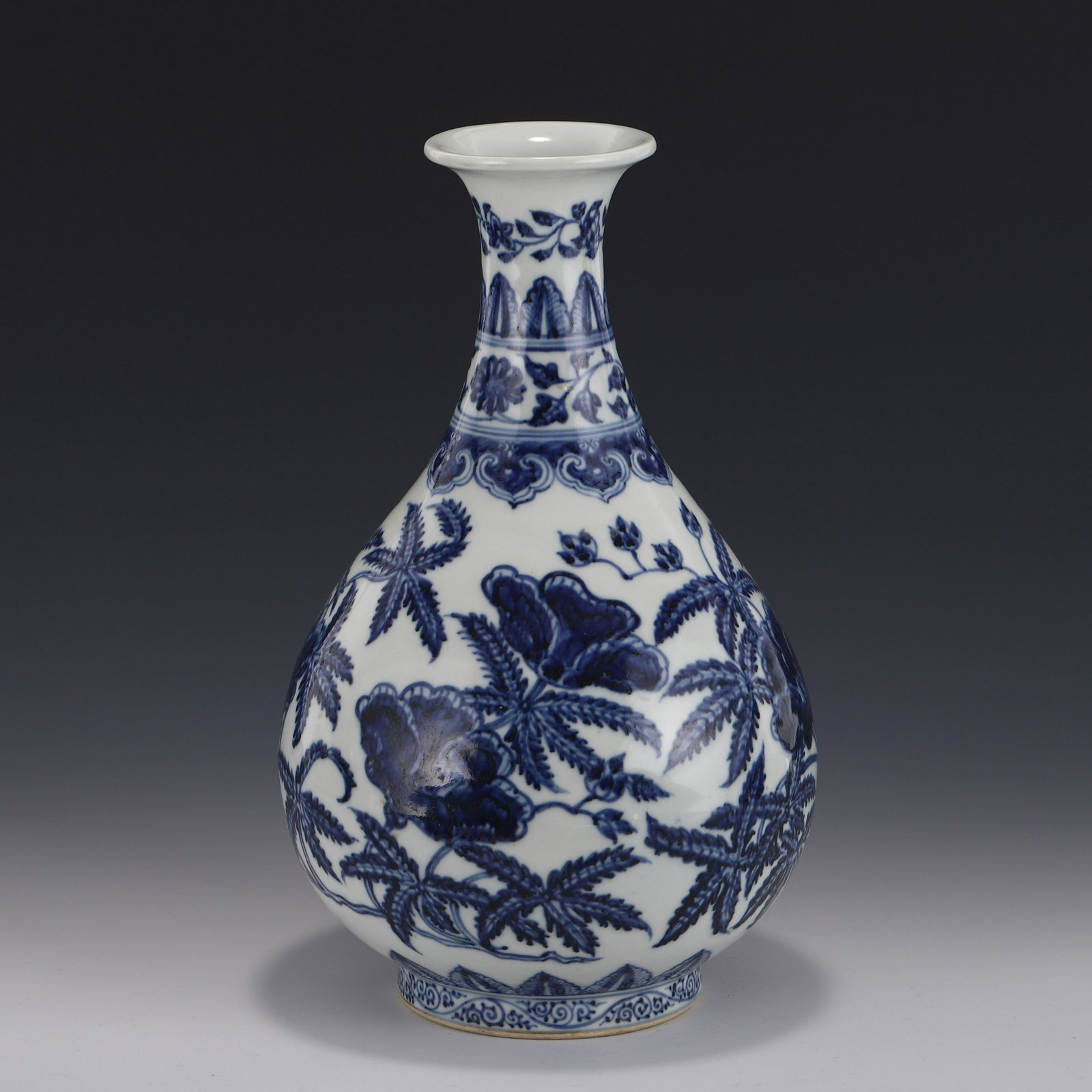 BLUE & WHITE FLOWER PEAR VASE: Measurements: Height: 29.5 cm Diam: 16 cm PROVENANCE: From the Estate of Leroy Gaylor, Sr. (1933-2021) of Cartersville, Georgia. Private Collector, US Marine Corp Veteran, Engineers of major electrica