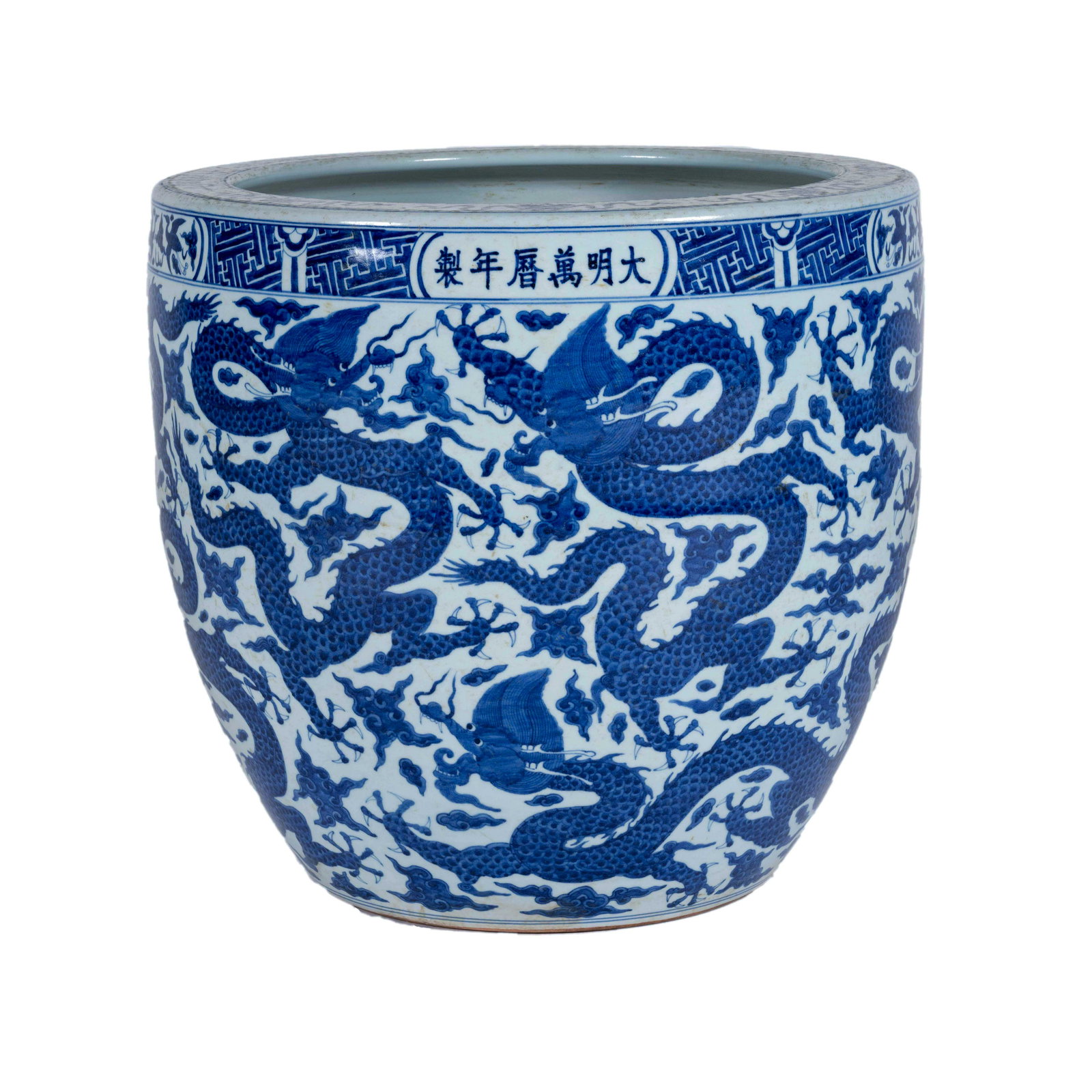 MING WANLI BLUE & WHITE DRAGON FISH POT (1 of 10)