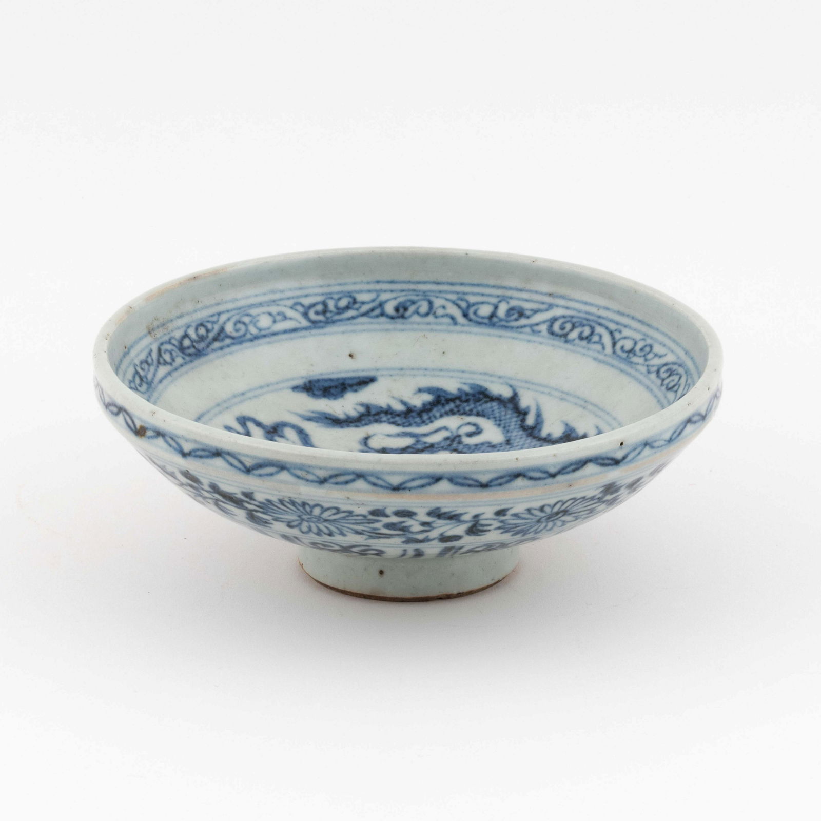 YUAN BLUE & WHITE DRAGON PLATE (1 of 13)