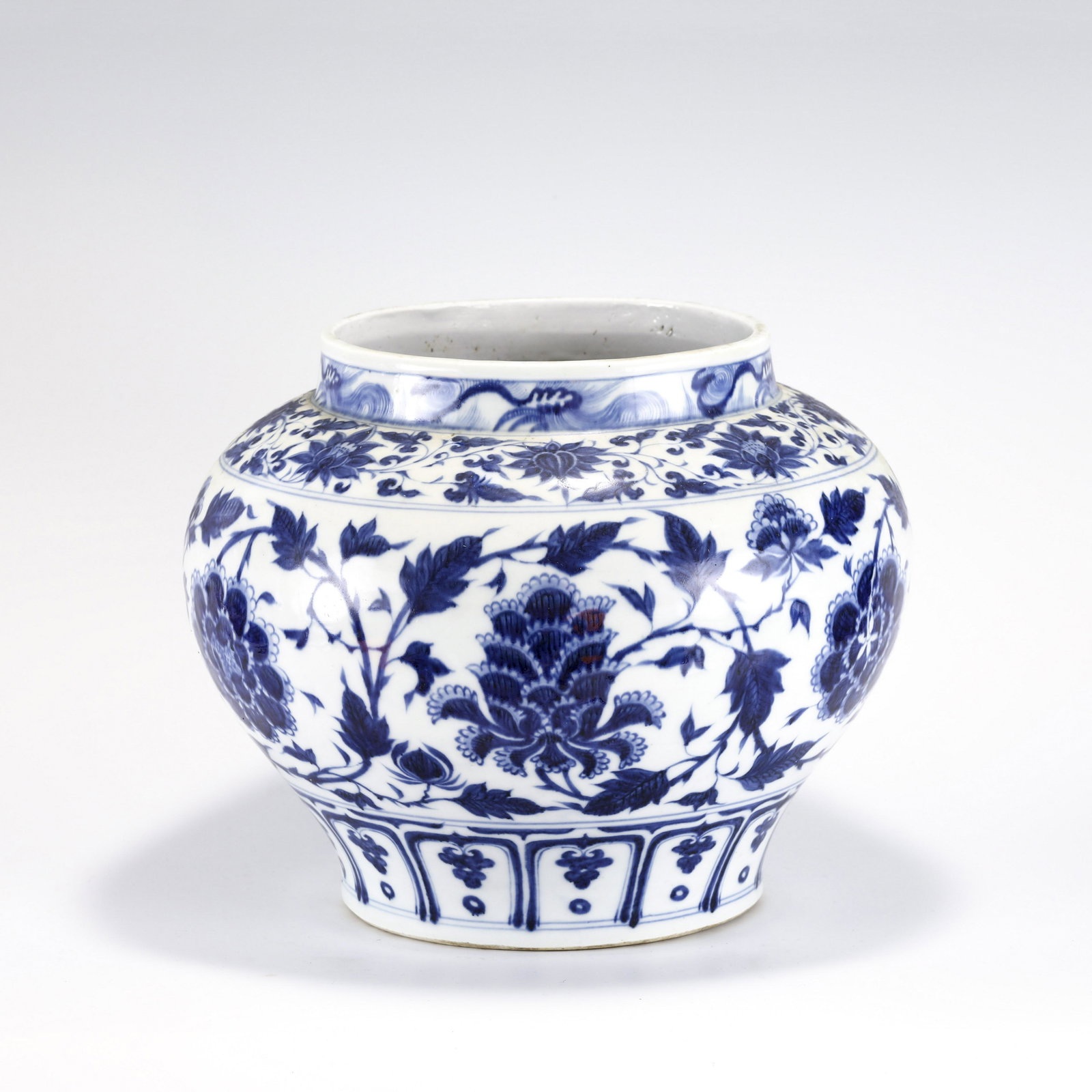 YUAN BLUE & WHITE FLOWER JAR (1 of 9)