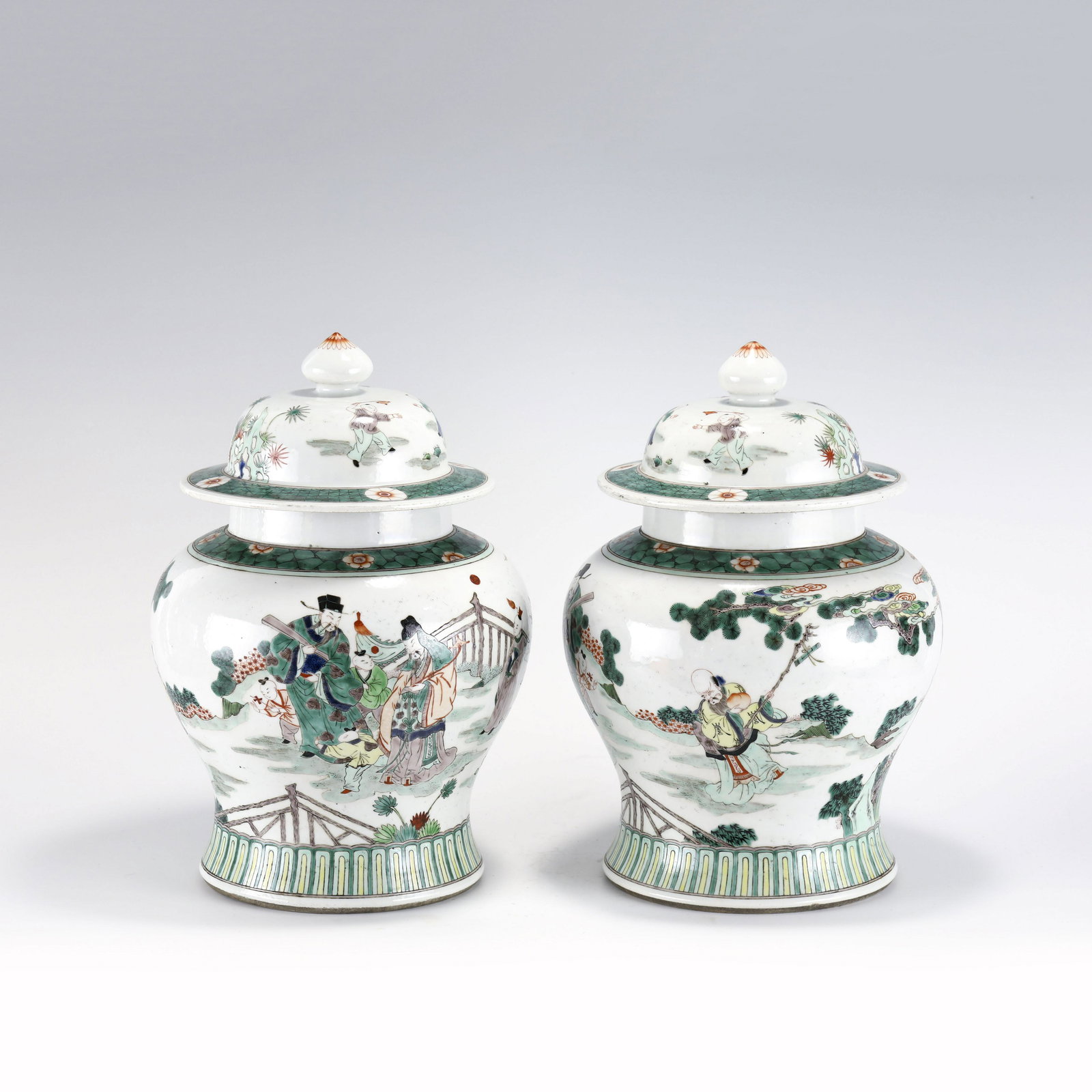 PAIR KANGXI FAMILLE VERTE GENERAL HELMET JARS (1 of 10)
