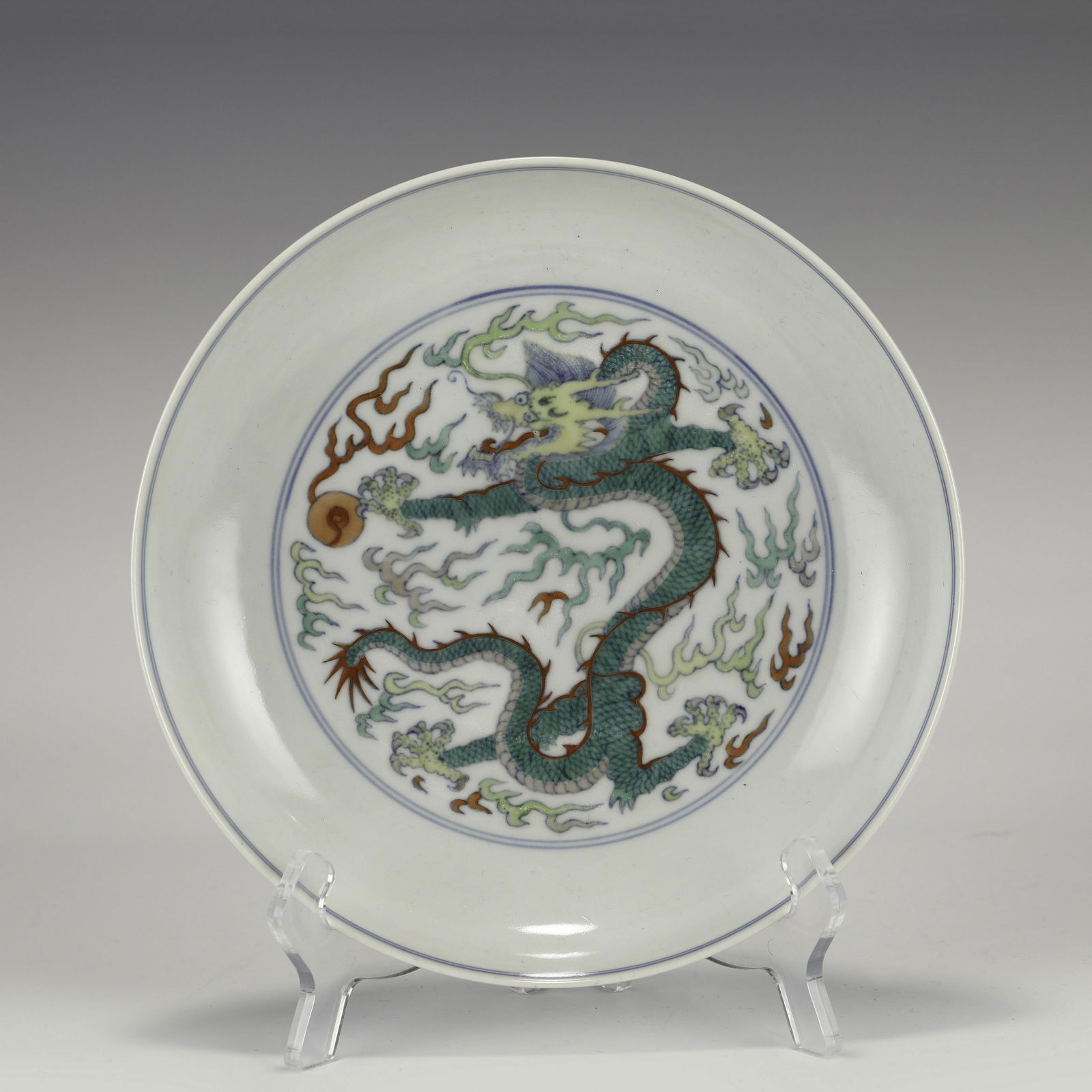 QING DOUCAI DRAGON PLATE (1 of 8)