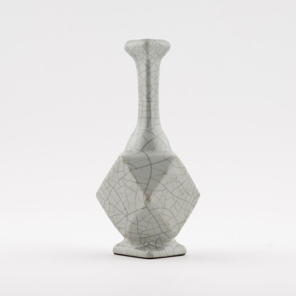 YONGZHENG GE TYPE FACETED BELLY VASE (1 of 7)