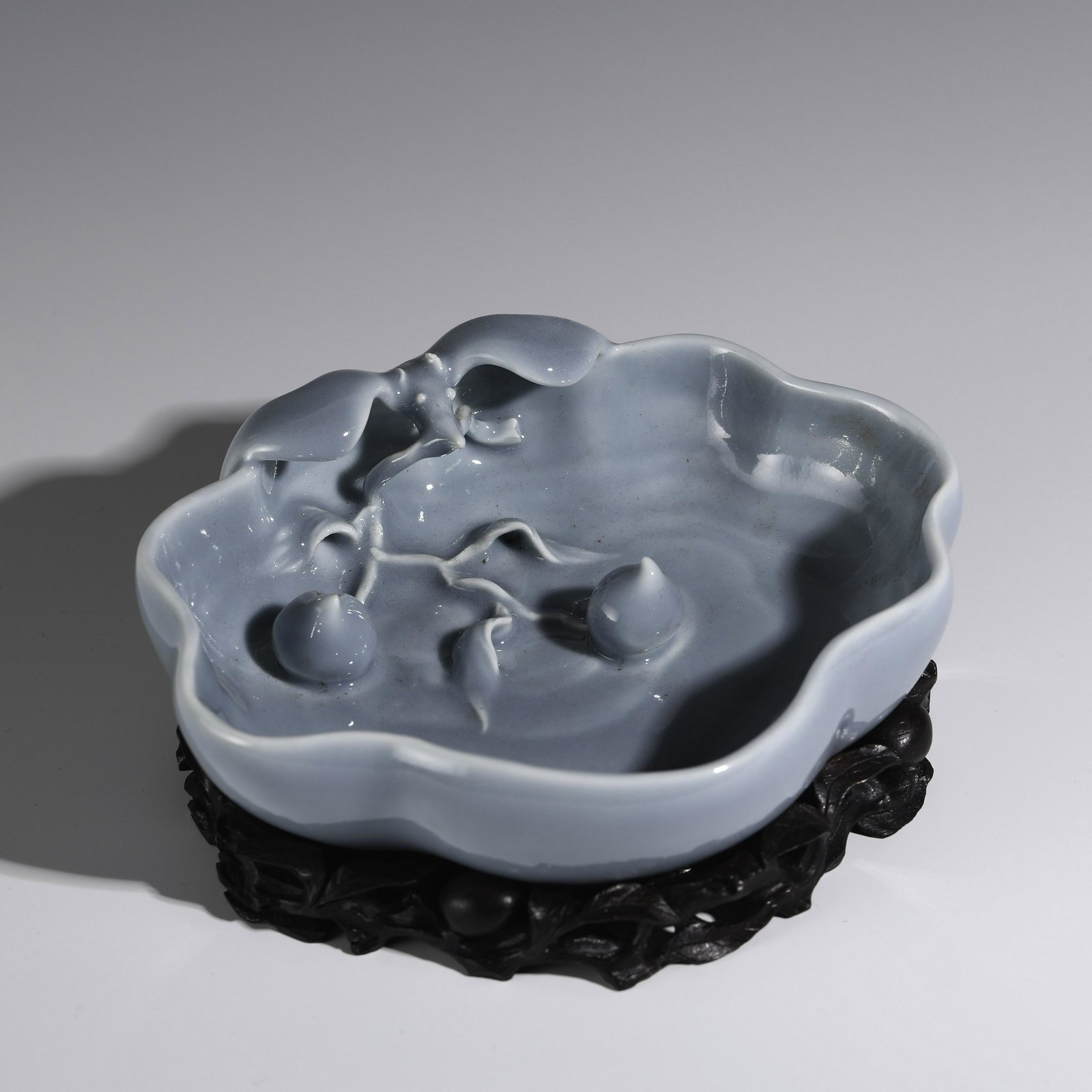 QING AZURE GLAZE BRUSH WASHER ON STAND (1 of 9)