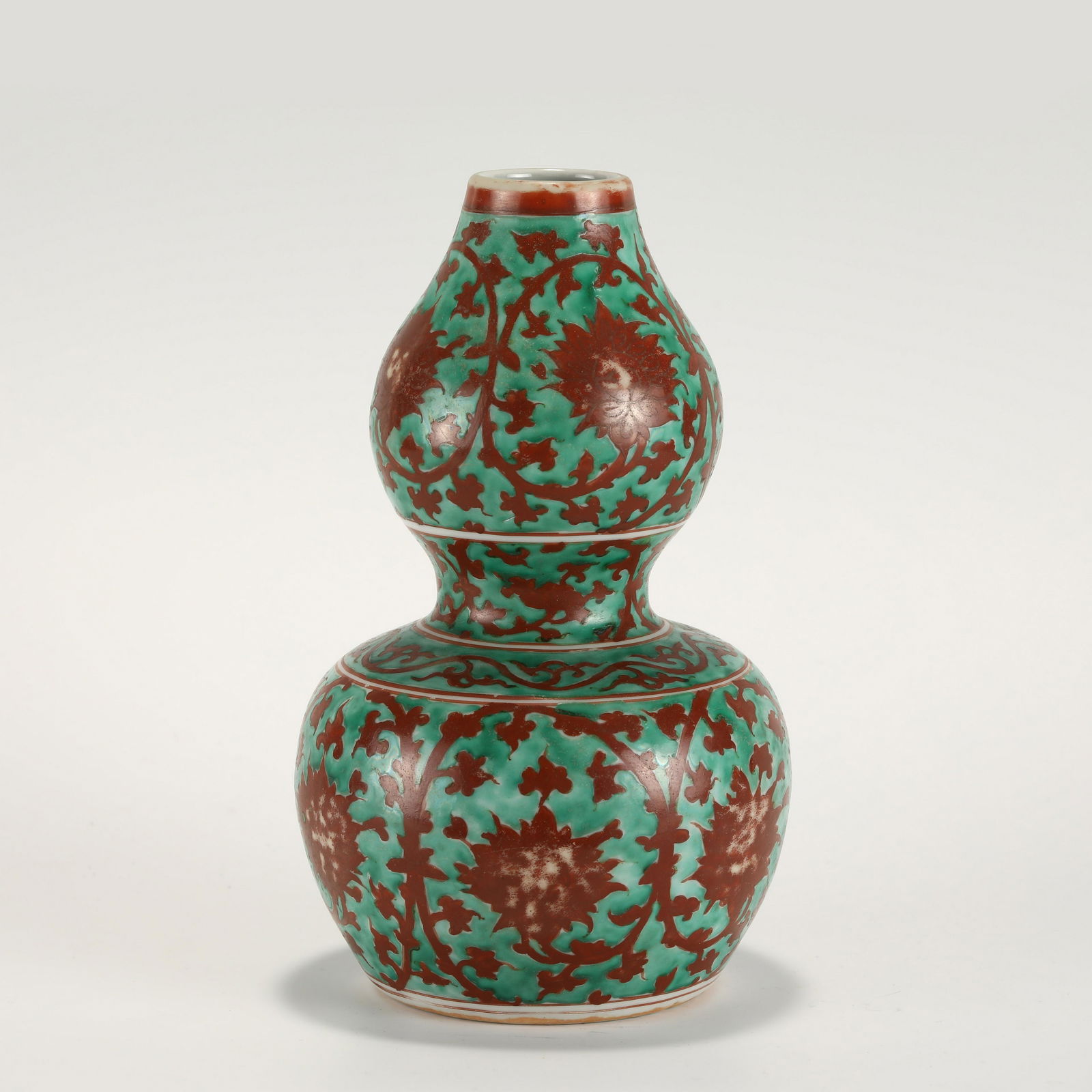 MING JIAJING RED AND GREEN COLOR GOURD BOTTLE VASE (1 of 10)