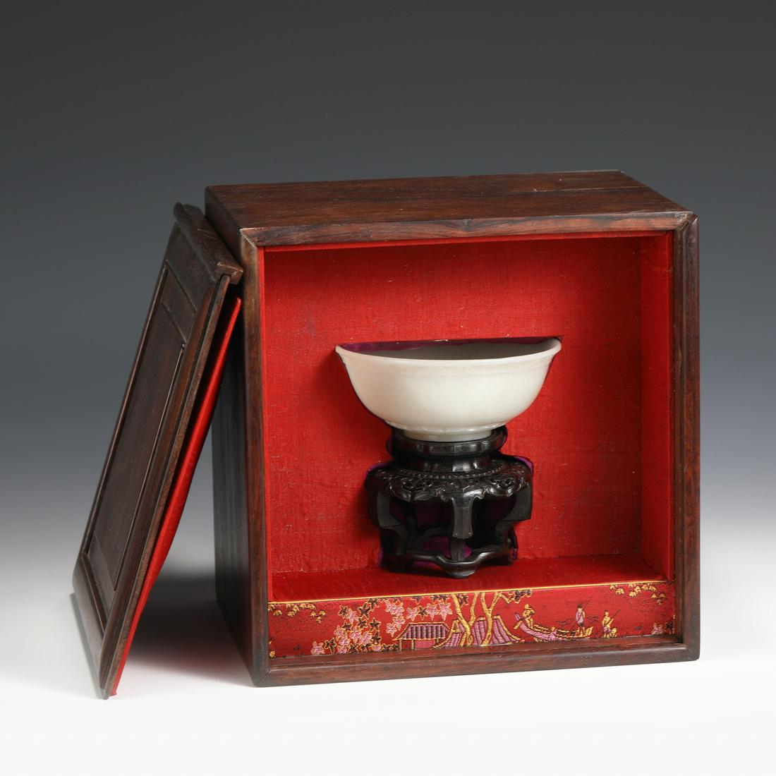 WHITE JADE BOWL ON STAND IN BOX (1 of 9)