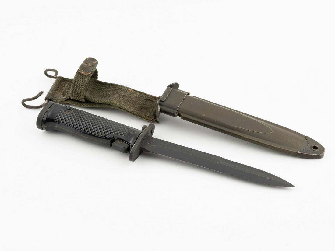 US M7 BAYONET WITH M8AI SCABBARD (1 of 8)