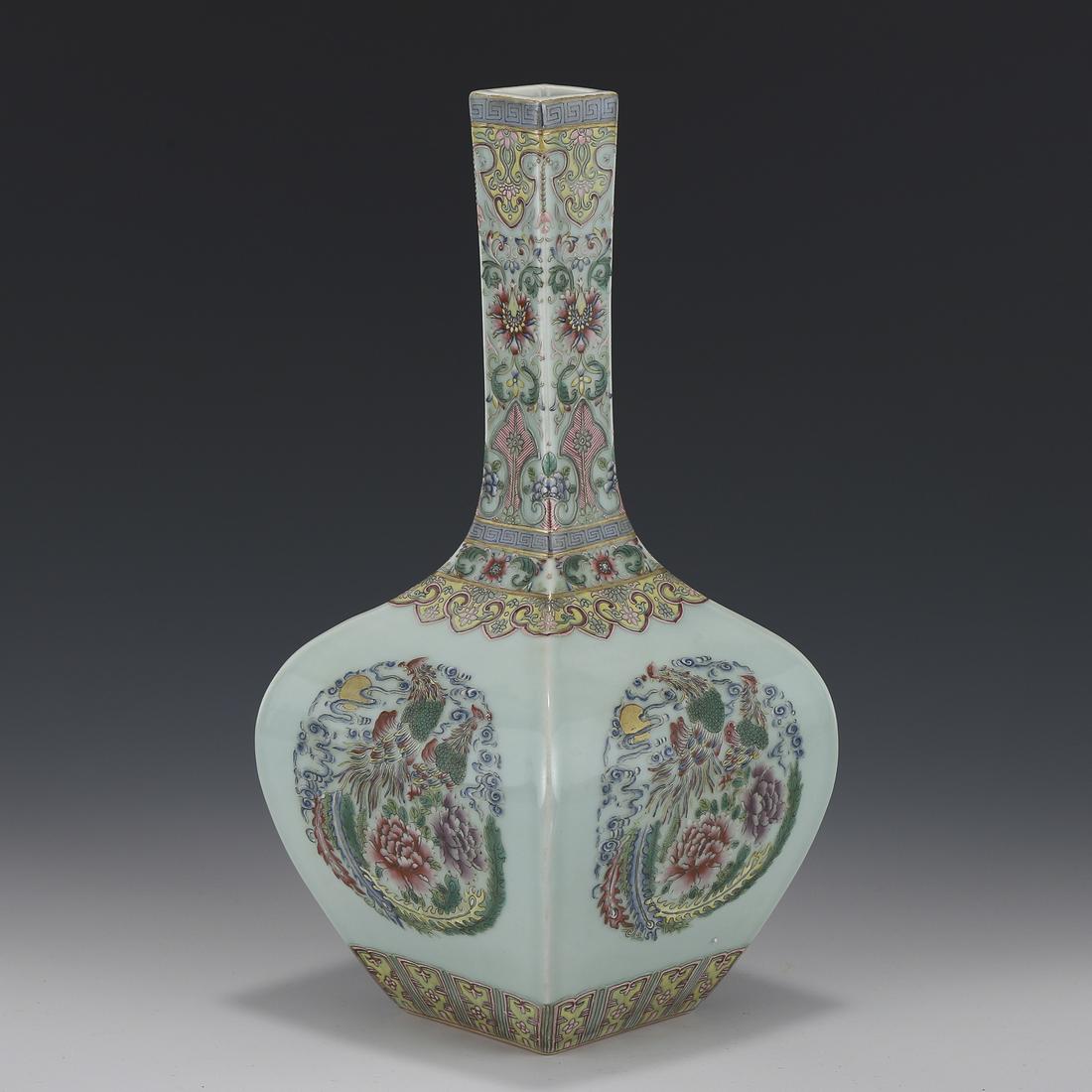 FAMILLE ROSE PHOENIX MEDALLION SQUARED VASE (1 of 7)