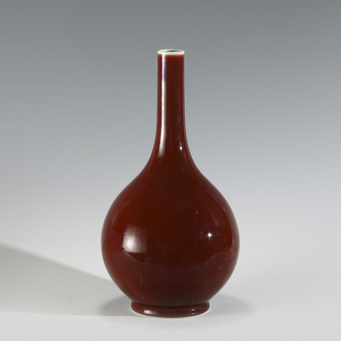 QIANLONG LANG KILN KIDNEY RED GLAZED BOTTLE (1 of 10)