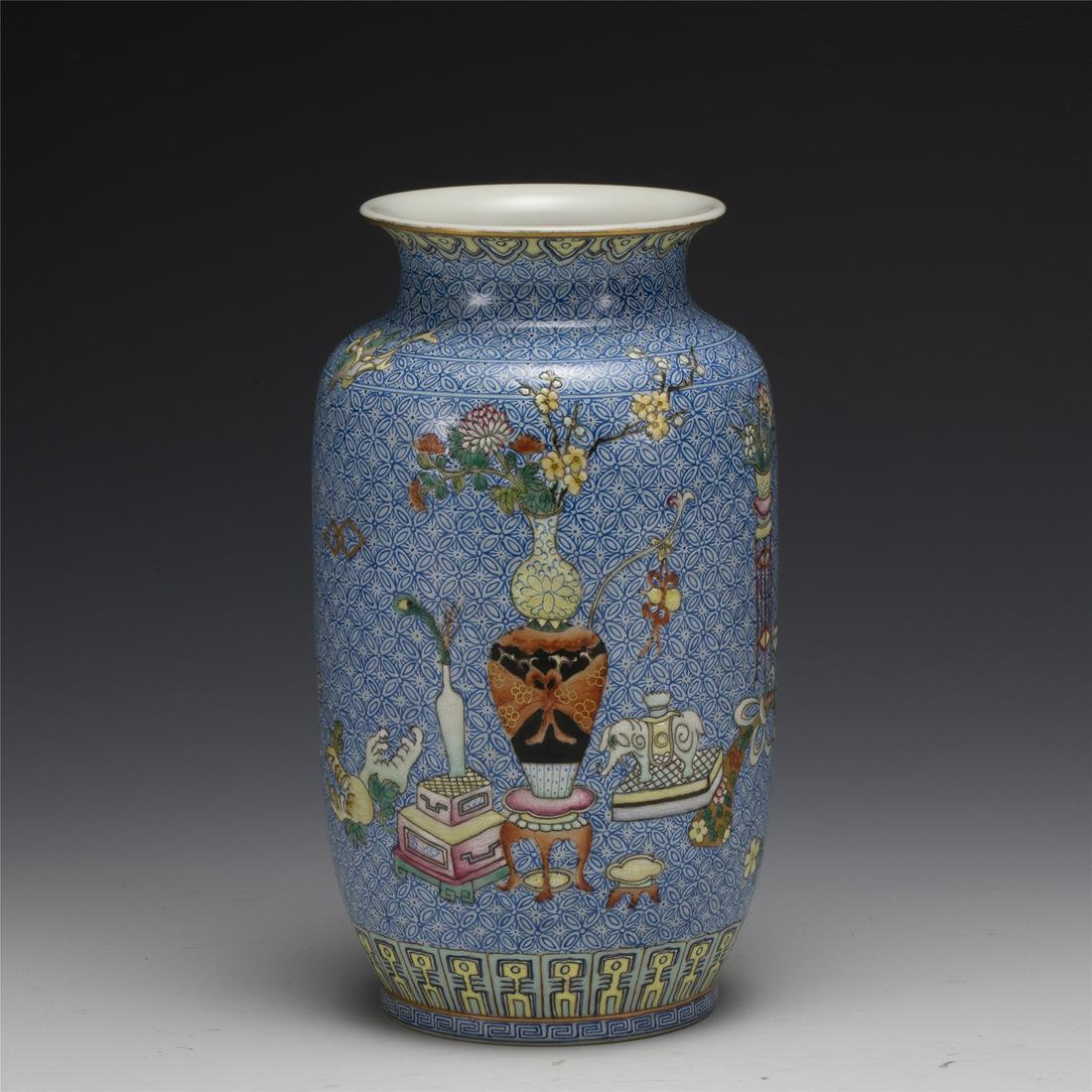 QING DAOGUANG FAMILLE ROSE LANTERN BOTTLE (1 of 10)