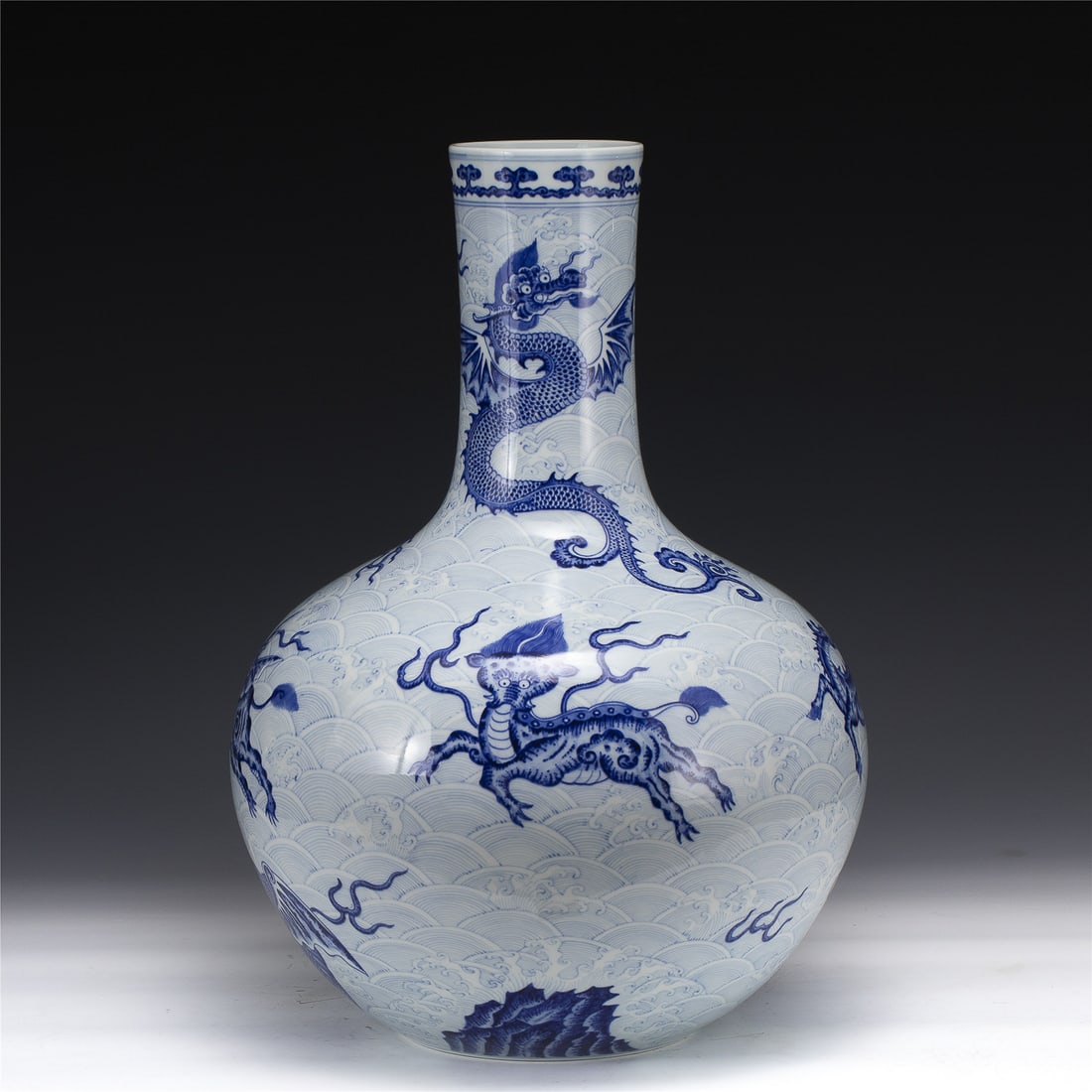 QING QIANLONG BLUE & WHITE CELESTIAL VASE (1 of 10)