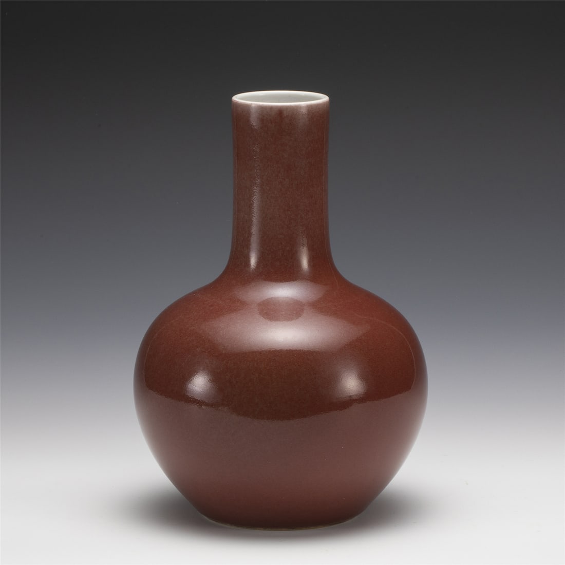 QING QIANLONG SACRIFICIAL RED CELESTIAL VASE (1 of 9)