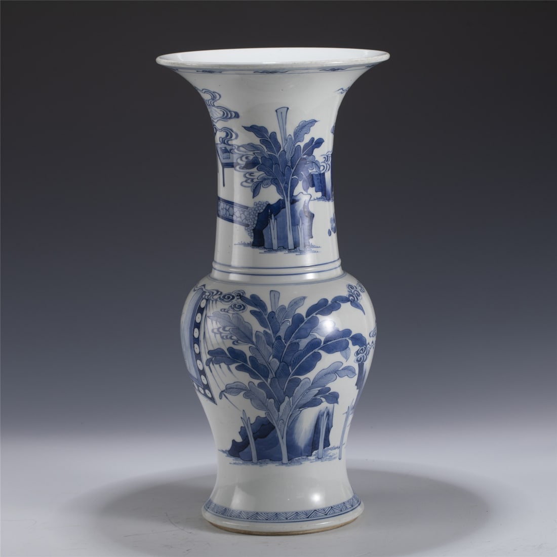 KANGXI BLUE & WHITE FLOWER BEAKER VASE (1 of 9)