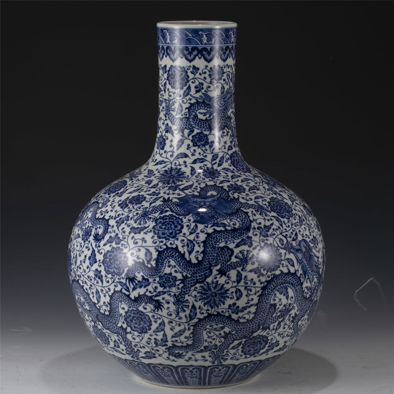 QING QIANLONG BLUE & WHITE CELESTIAL SPHERE VASE (1 of 7)