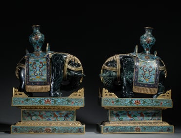 A PAIR OF CLOISONN? ELEPHANT ORNAMENTS