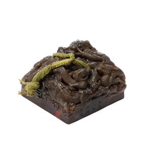 SHOUSHAN STONE SEAL EMBELLISHED WITH DRAGONS
