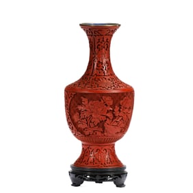 EXQUISITE RED - CARVED LACQUER VASE WITH FLORAL PATTERNS