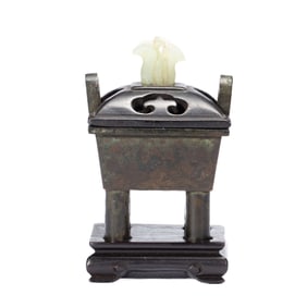 BRONZE INCENSE BURNER WITH JADE FINIAL