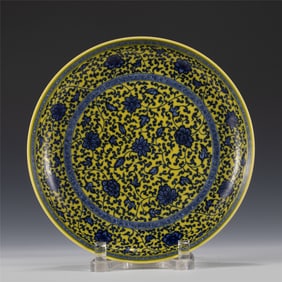 QING YONGZHENG LOTUS BLUE & YELLOW GLAZE PLATE