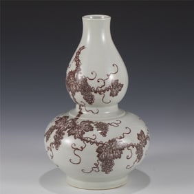 QING GLAZED RED GOURD VASE