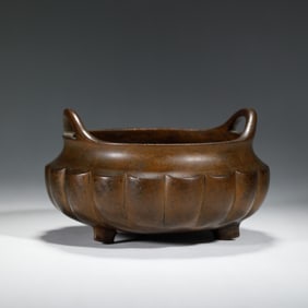 BRONZE INCENSE BURNER IN LOTUS - PETAL SHAPE