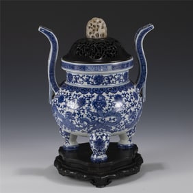 QING BLUE & WHITE LIDDED CENSER ON STAND