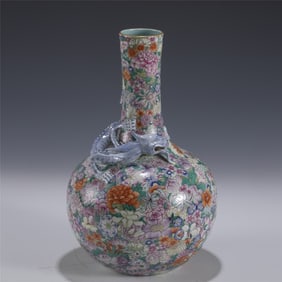QIANLONG MILLE FLEUR VASE