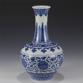 QING BLUE & WHITE VASE