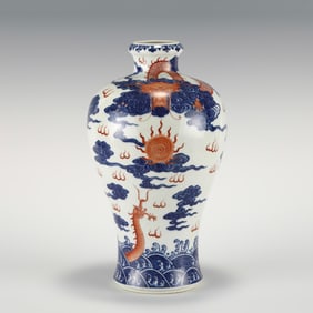 QING DYNASTY QIANLONG BLUE-AND-WHITE ALUM RED PLUM VASE