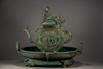 BRONZE WATER VESSEL SET