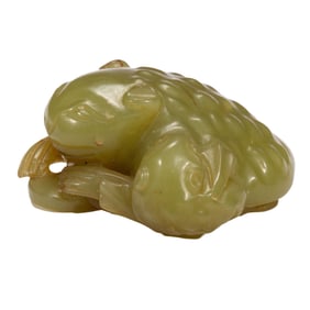 YELLOW JADE CARVING OF GOLDEN TOAD